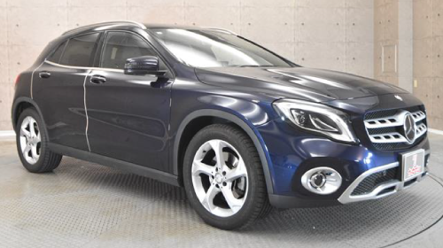ベンツ GLA220